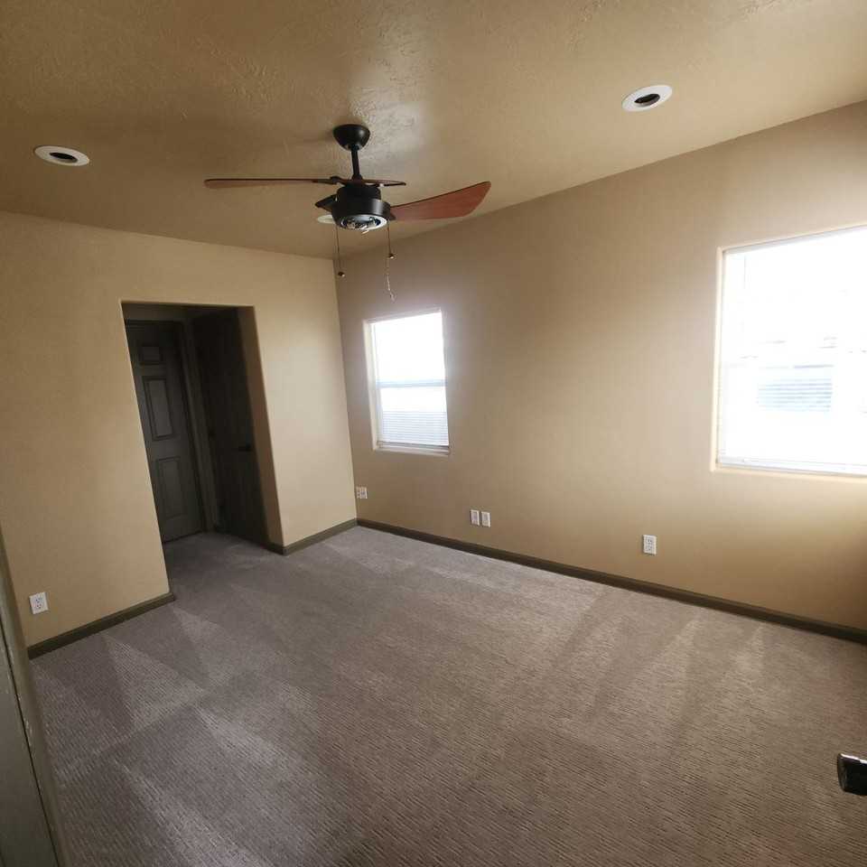 28 W 300 S - Photo 3 of 12