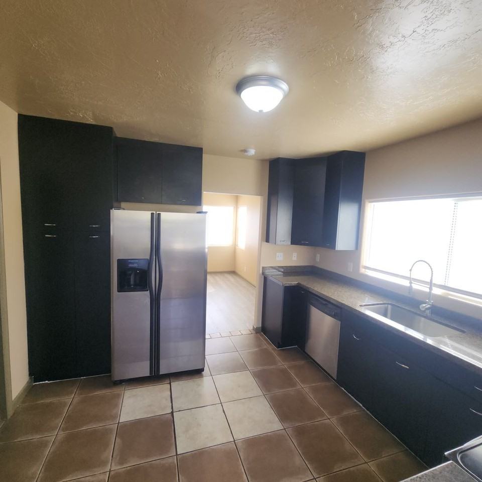 28 W 300 S - Photo 7 of 12