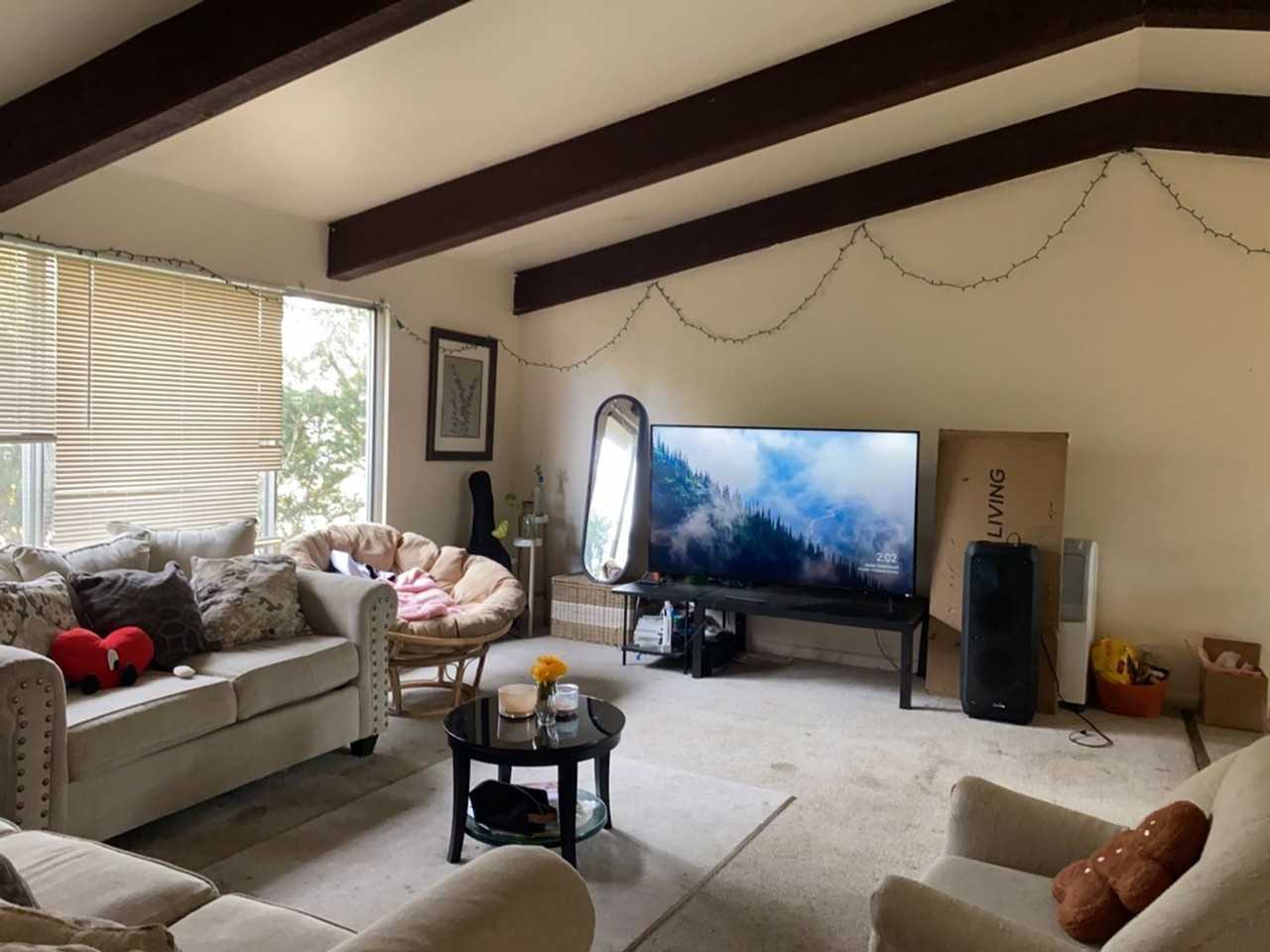 2825 Eagle Dr - Photo 3 of 40