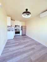 featured image of 316 6th St #19
