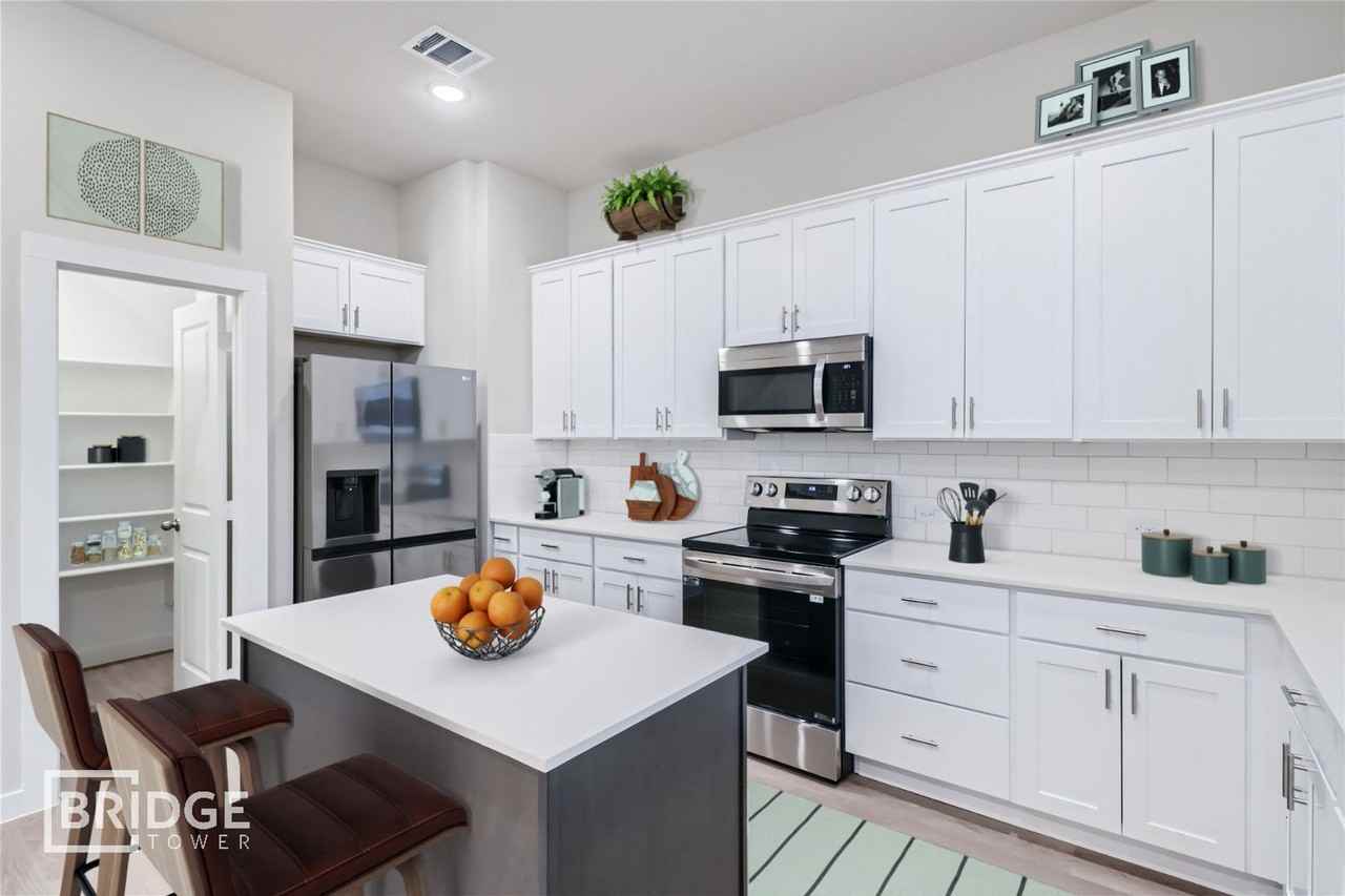 2205 Hopper Ln - Photo 3 of 12