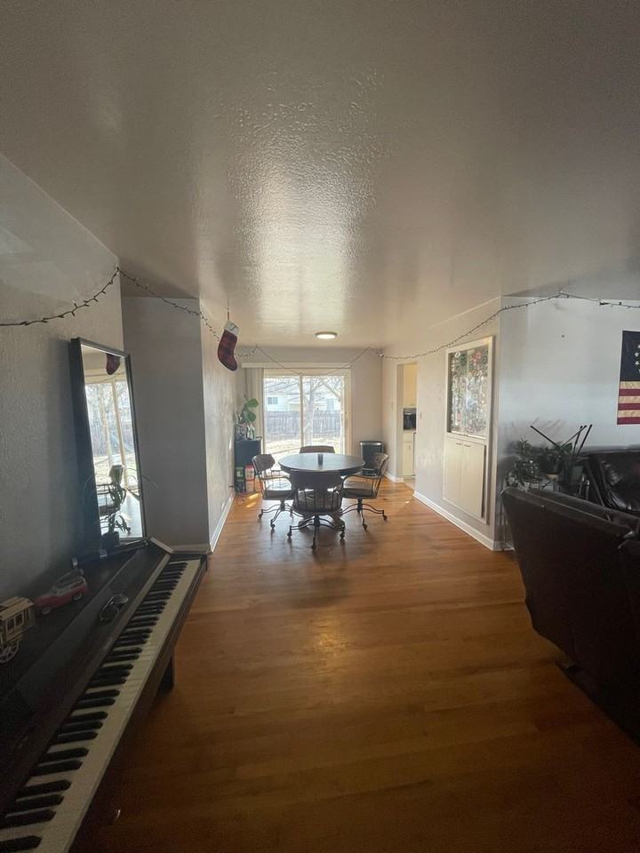 1308 Fairview Dr - Photo 3 of 23