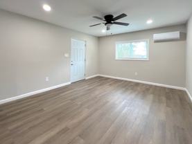 531 Gresham Park Dr #B - Photo 1 of 1