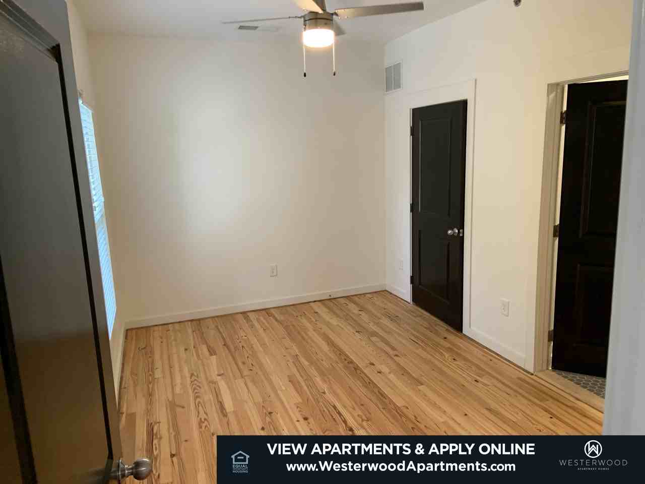 214 N Cedar St #1A - Photo 3 of 7