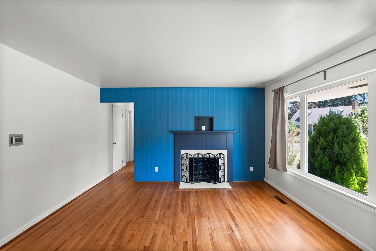 11807 Se Main St - Photo 6 of 22