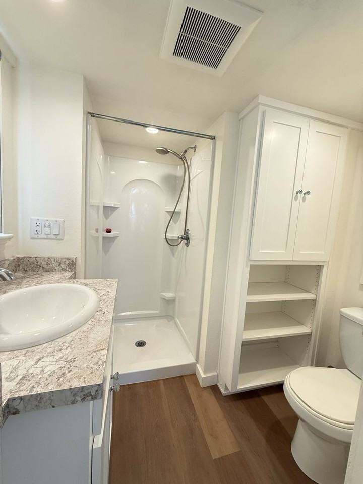 171 Alida St - Photo 7 of 16