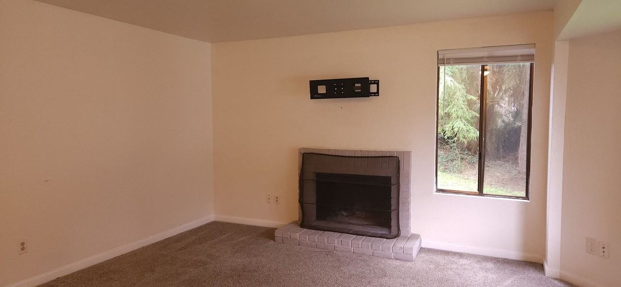 622 91st Ave SE - Photo 3 of 10