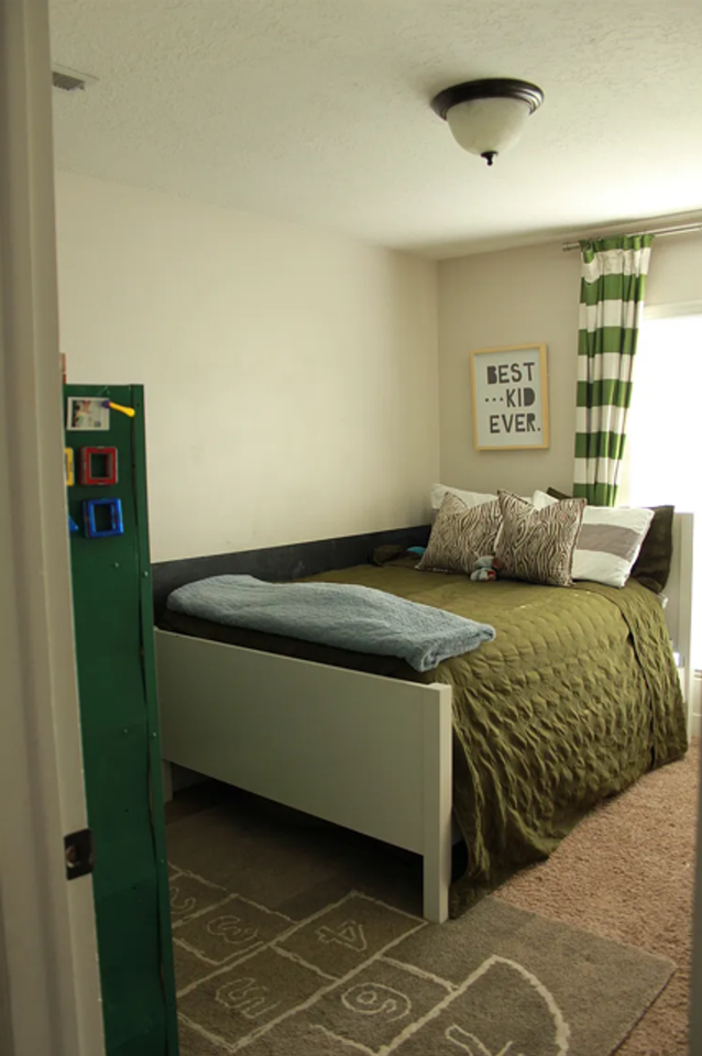 784 S 900 E - Photo 6 of 15