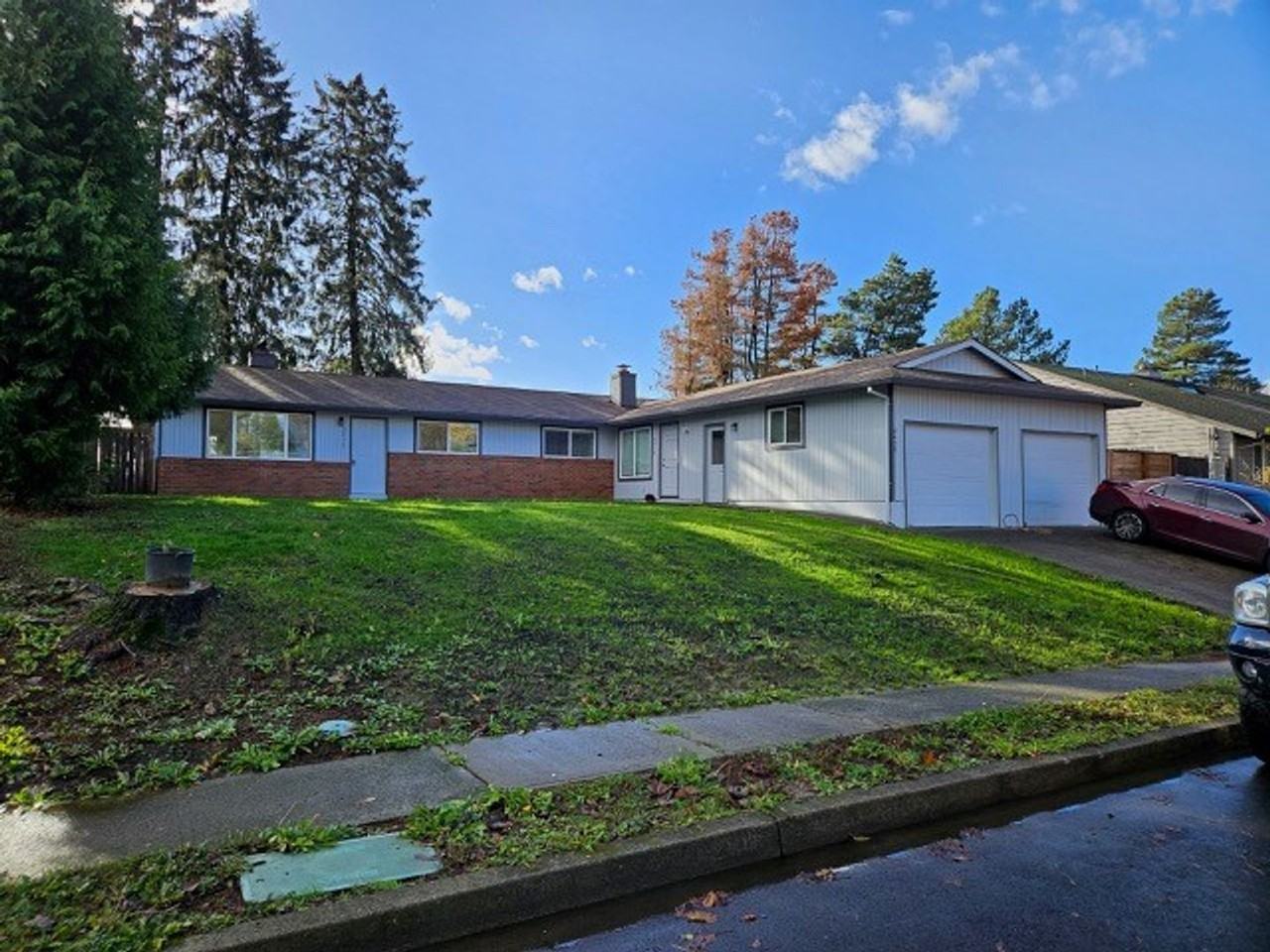 2430 Se 9th Ct - Photo 6 of 11