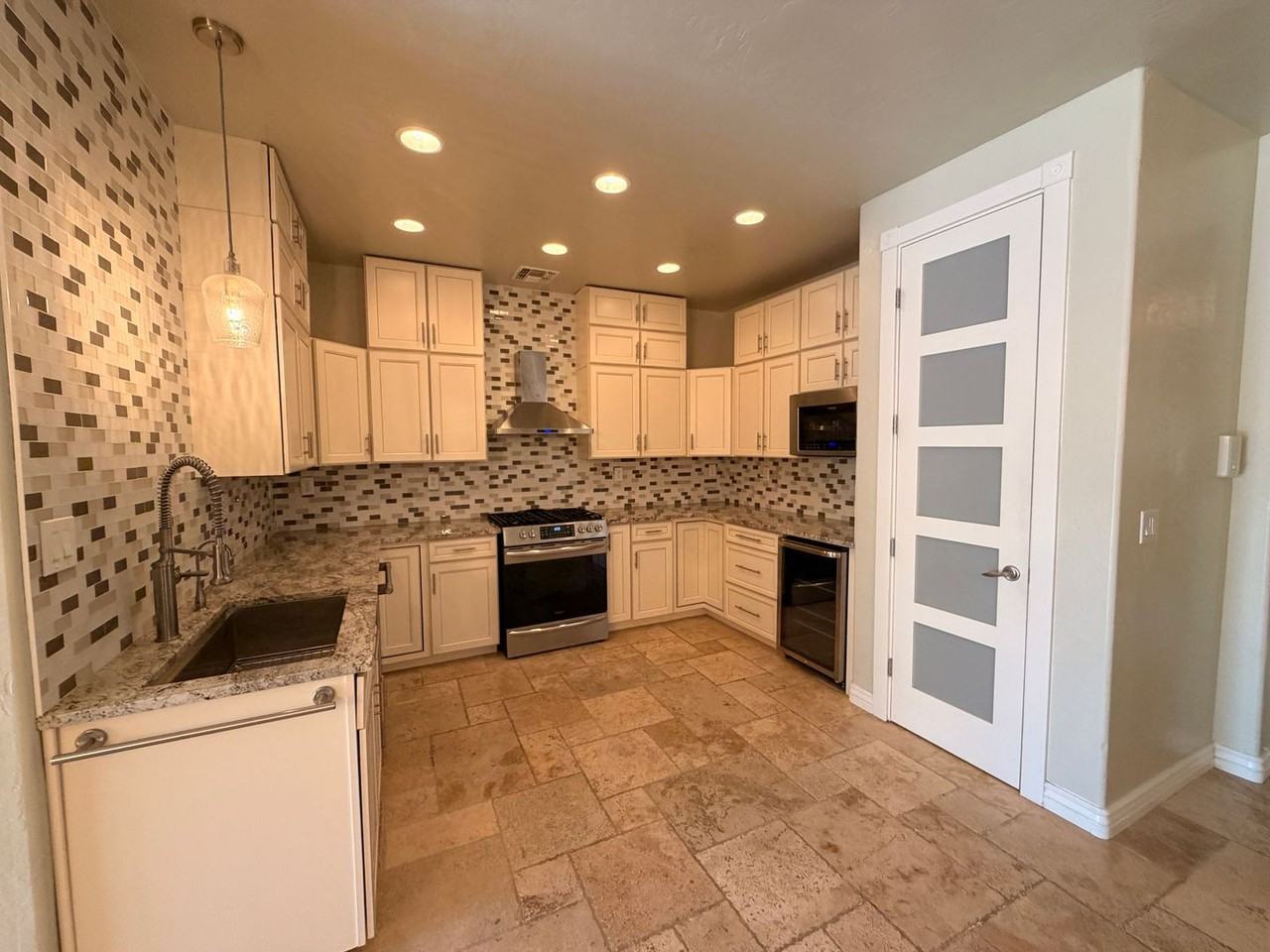 43226 N Heavenly Way - Photo 4 of 25