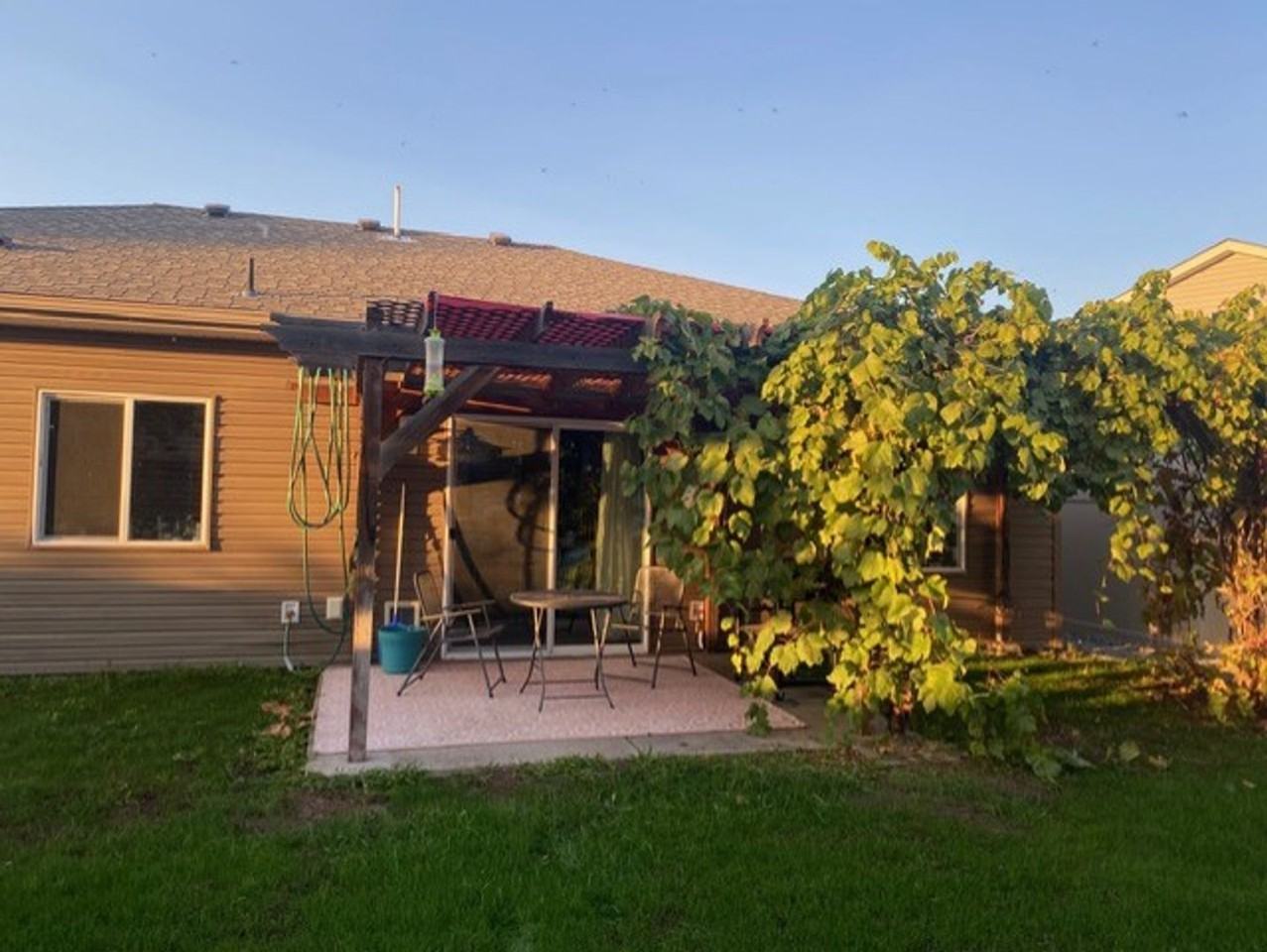 20250 E Deschutes Ave - Photo 2 of 32