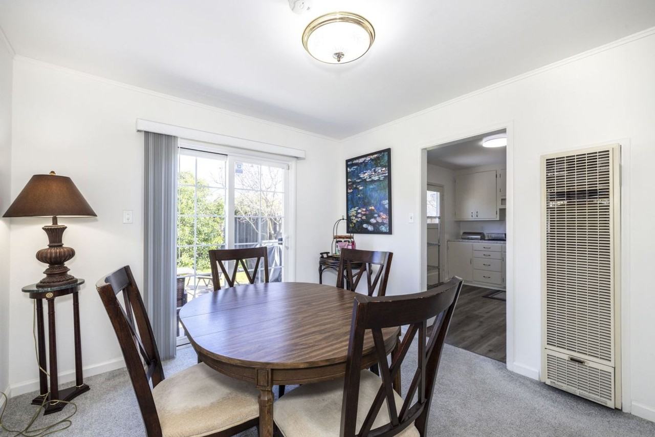 3113 Genevieve Ct - Photo 5 of 11