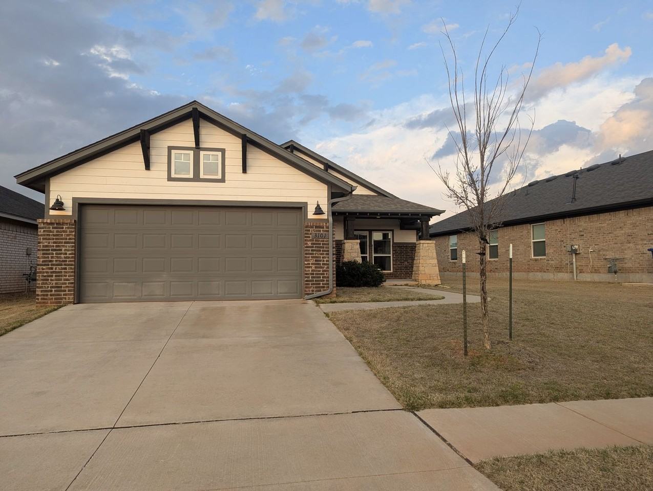 3101 Red Cedar Way - Photo 6 of 22