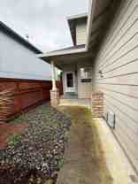 11613 Nw 35th Ave - Photo 1 of 1