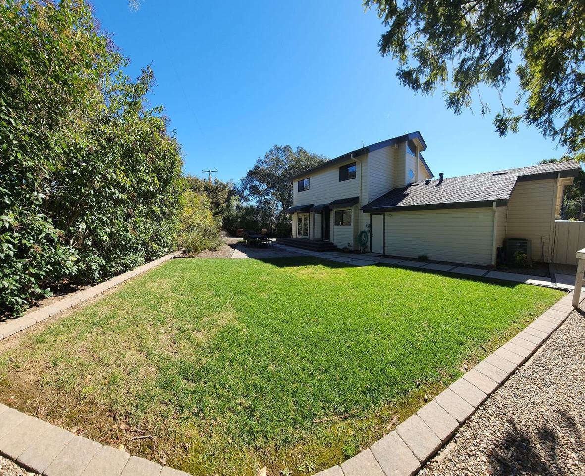 270 E Foothill Blvd - Photo 4 of 50