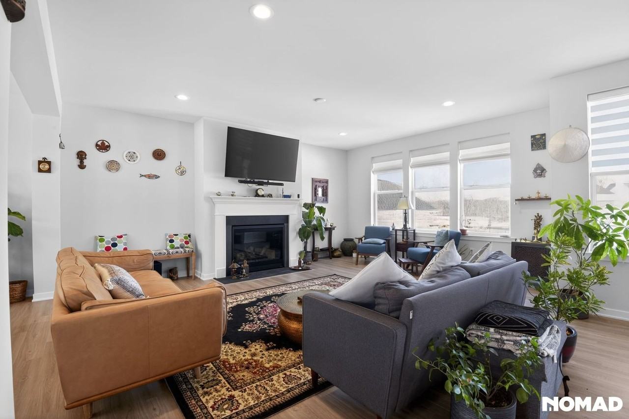 139 S Lores Landing Rd - Photo 2 of 32