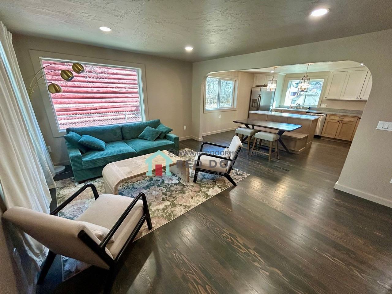 1604 11th Ave S - Photo 3 of 20