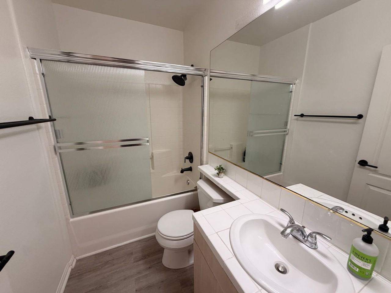 4057 W 147th St #102 - Photo 6 of 12