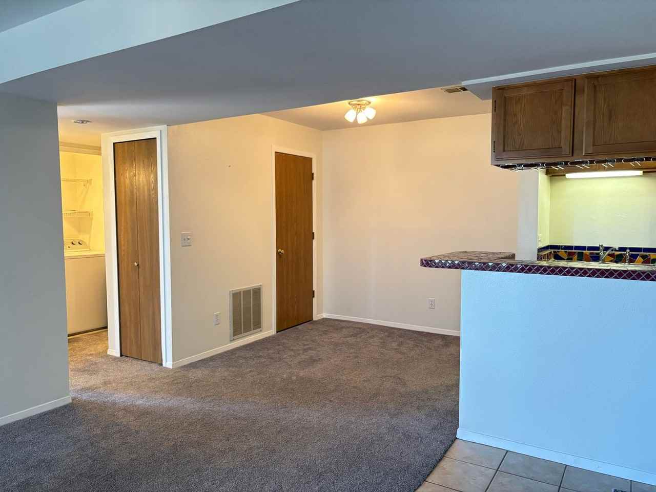 4660 White Rock Cir #9 - Photo 7 of 23