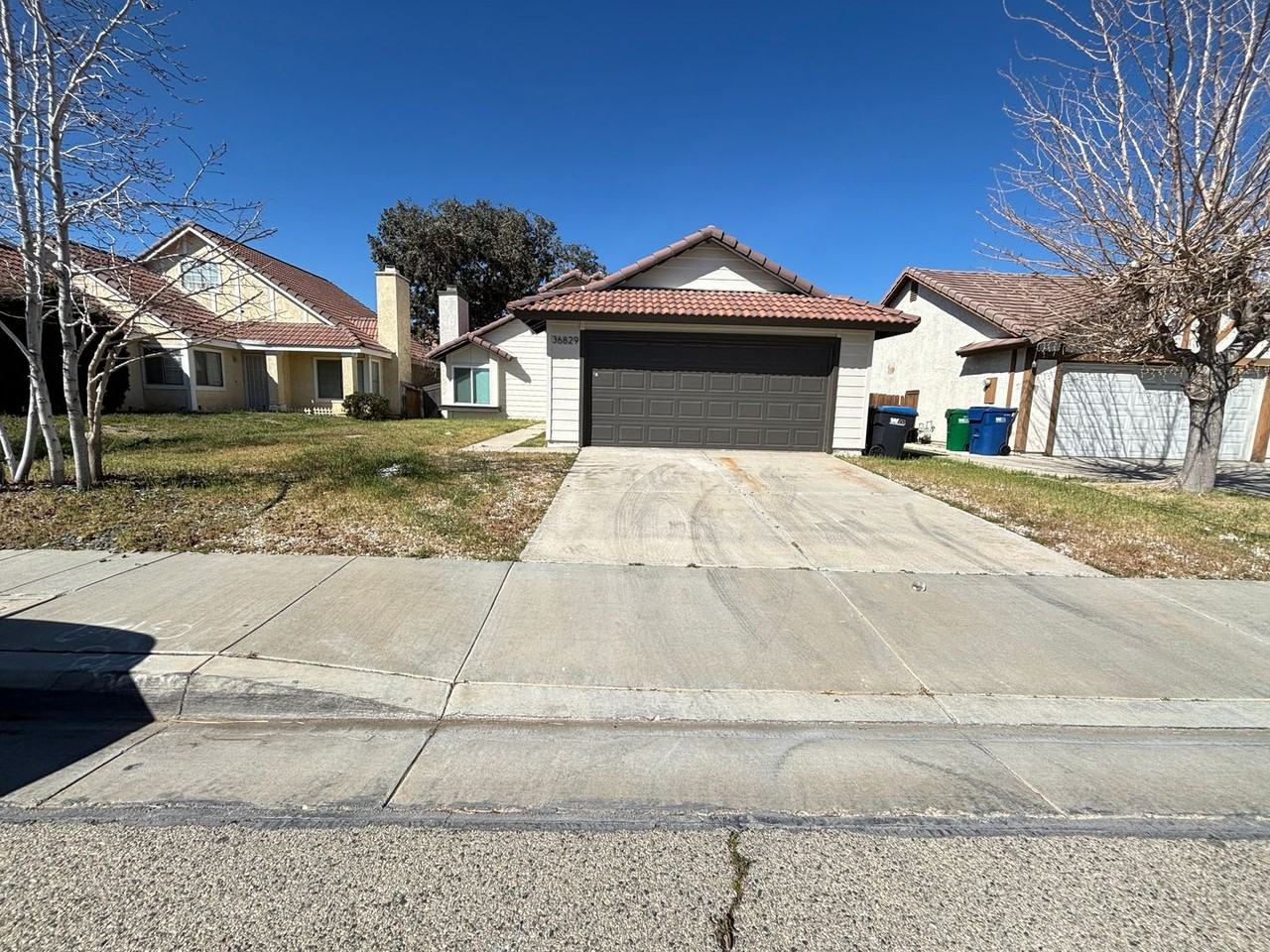 36829 Burroughs Way - Photo 3 of 28
