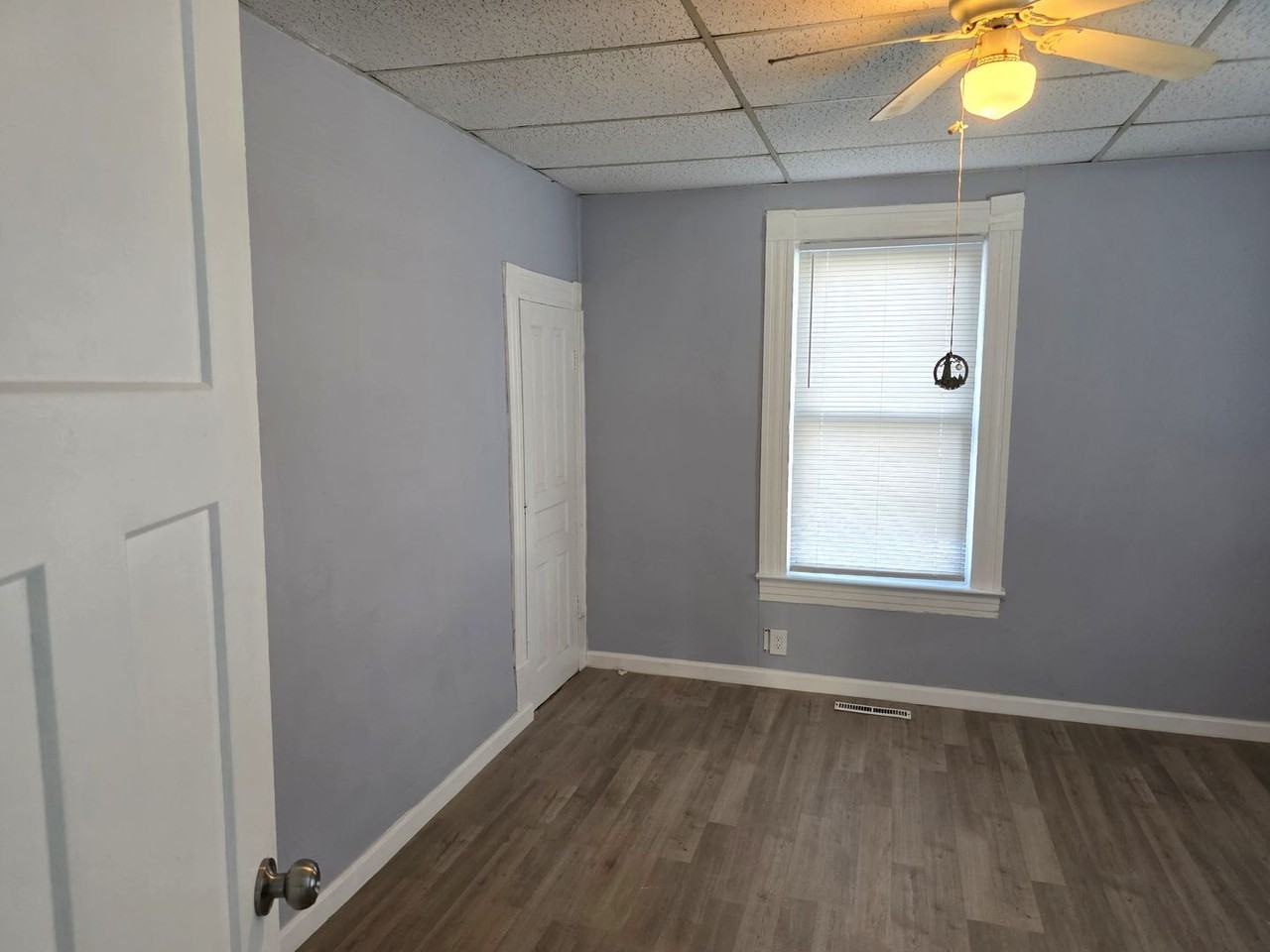 200 Tesh St - Photo 3 of 17