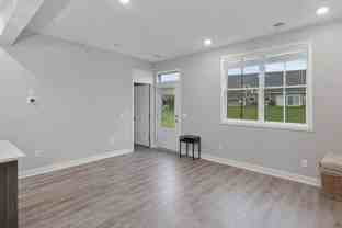 7112 181st St W - Photo 1 of 1