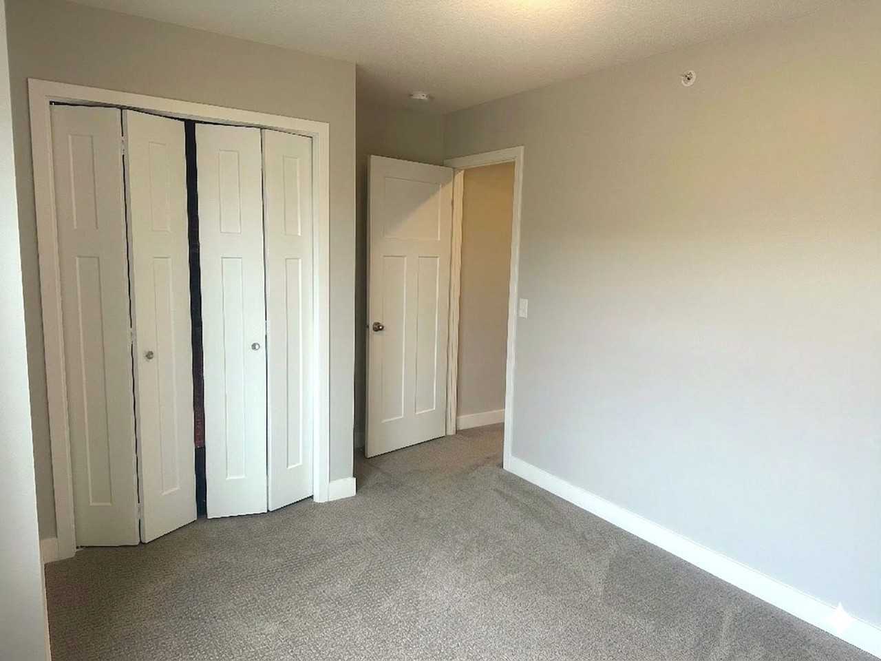 7112 181st St W - Photo 5 of 12