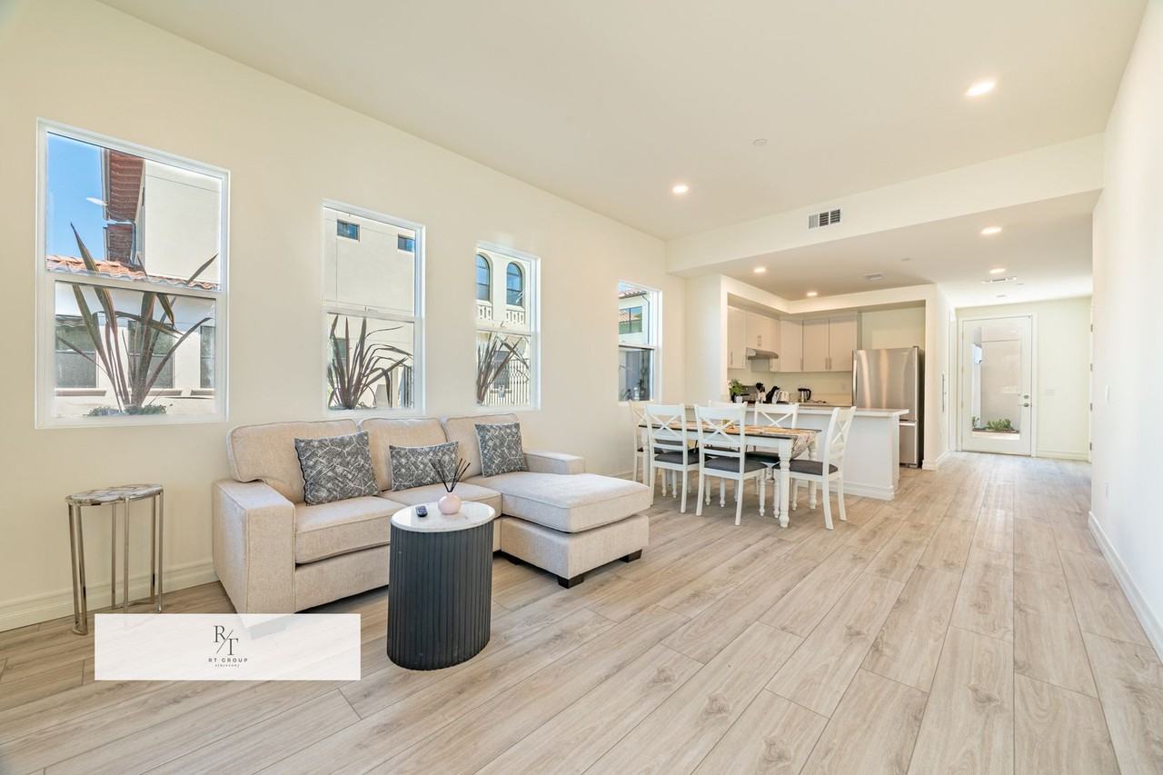 126 N New Ave - Photo 5 of 39