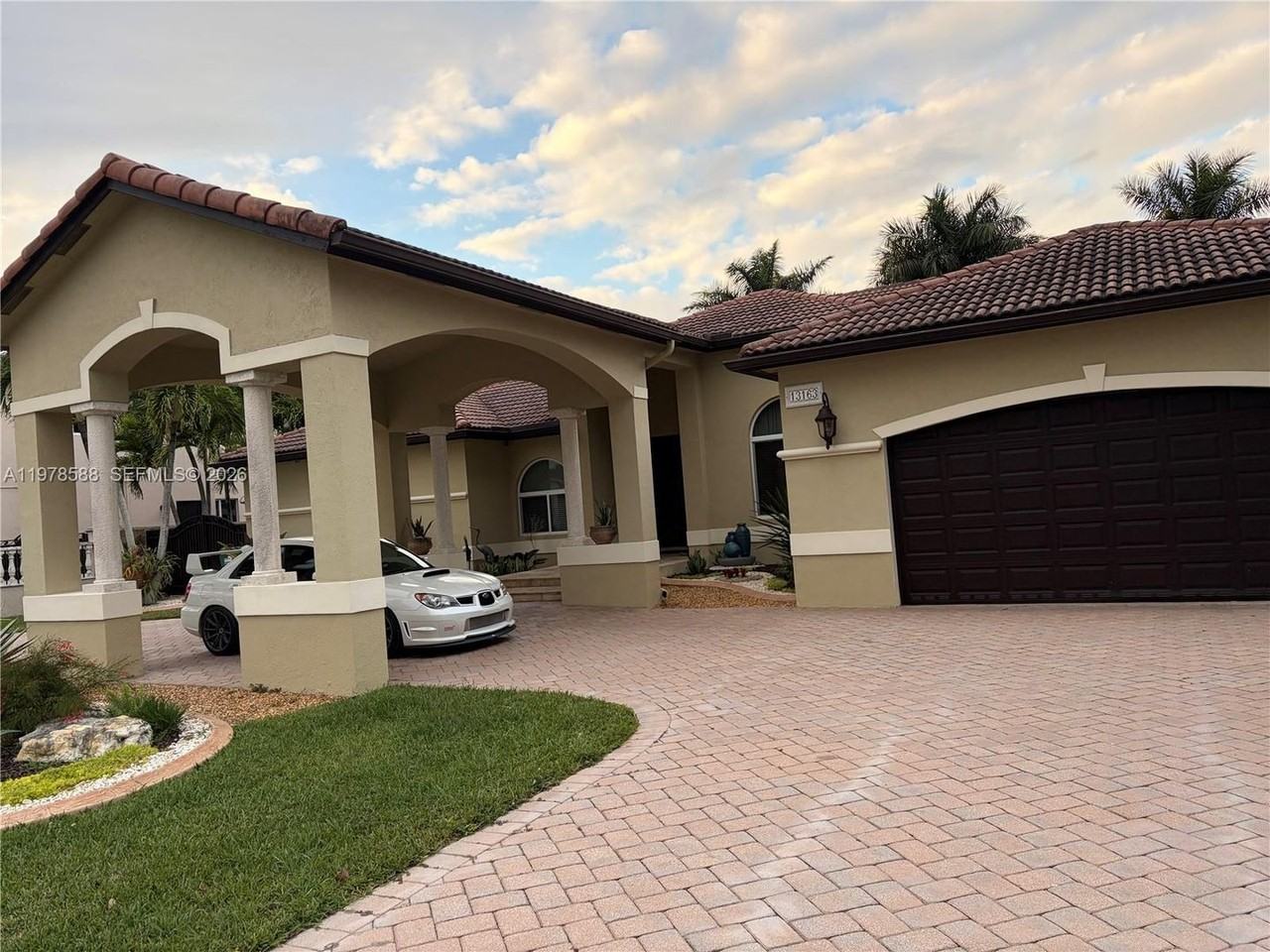 13163 Sw 191st Ter - Photo 6 of 10