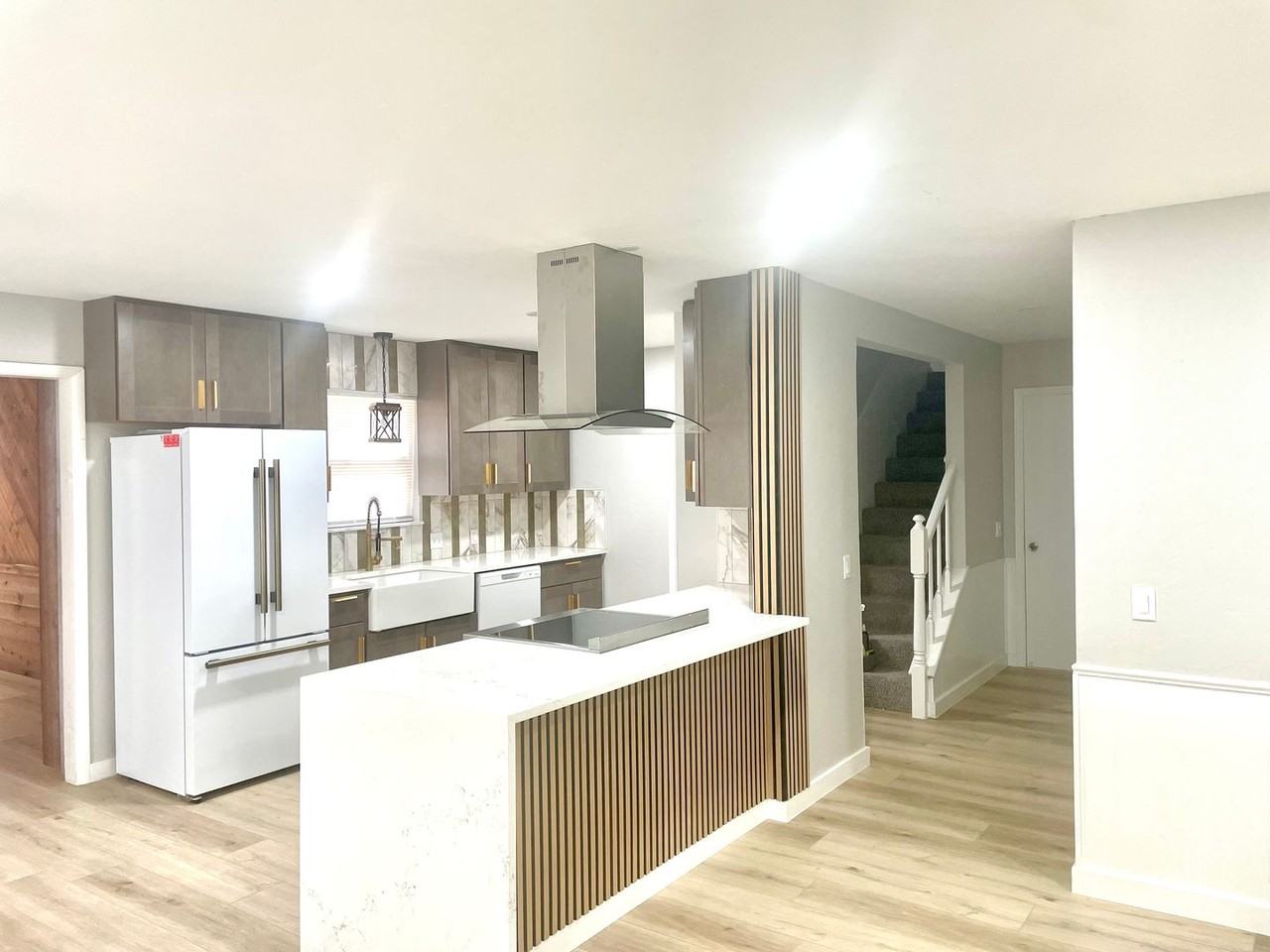 1801 E Davis Ave - Photo 4 of 21