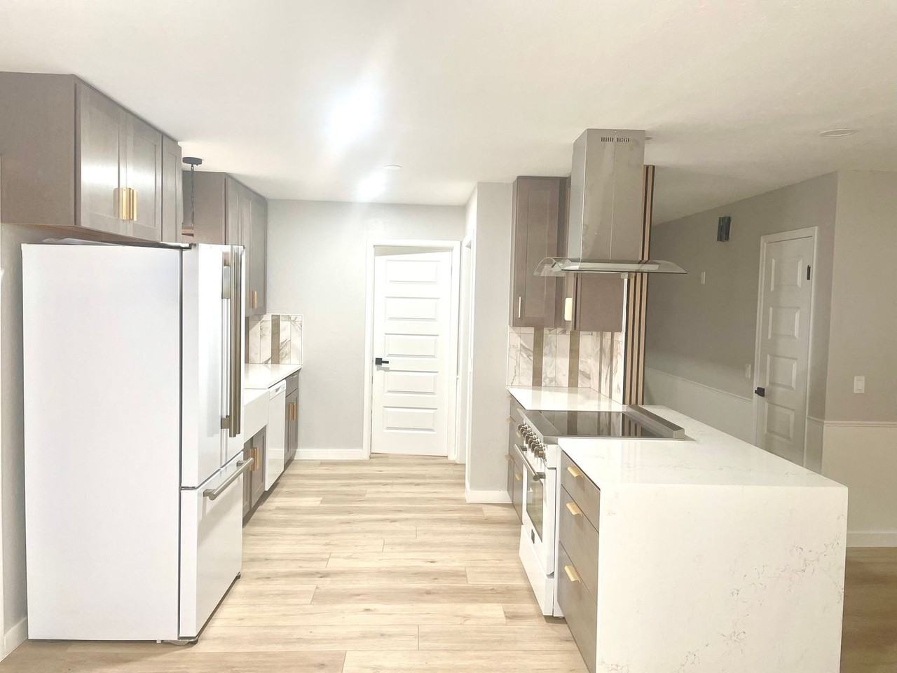 1801 E Davis Ave - Photo 6 of 21