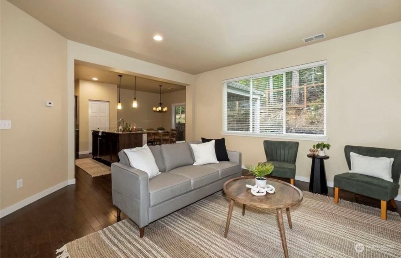 8473 Willowberry Ave Nw - Photo 2 of 19