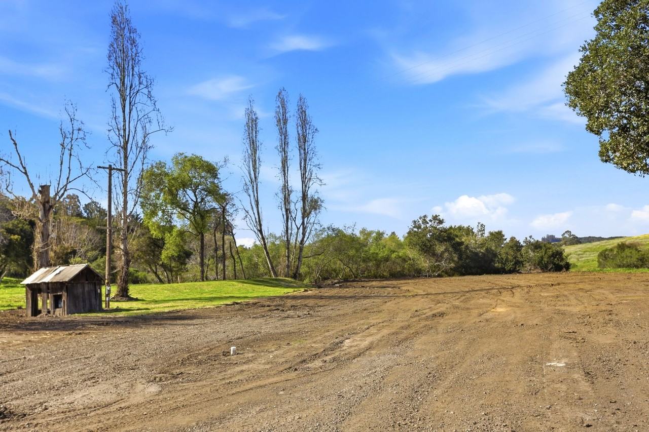 112 Dunbarton Rd - Photo 2 of 24