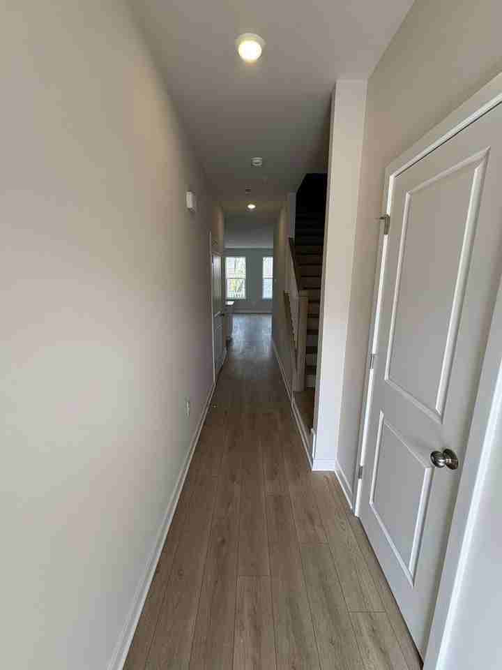 107 Abramo Victor Dr - Photo 7 of 38