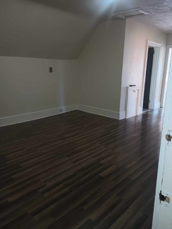 1513 12th St Apt 3rd #3 - Photo 4 of 10