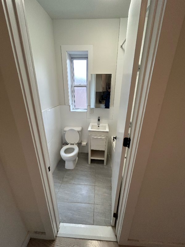 35 Kensington Ave #E4 - Photo 7 of 8