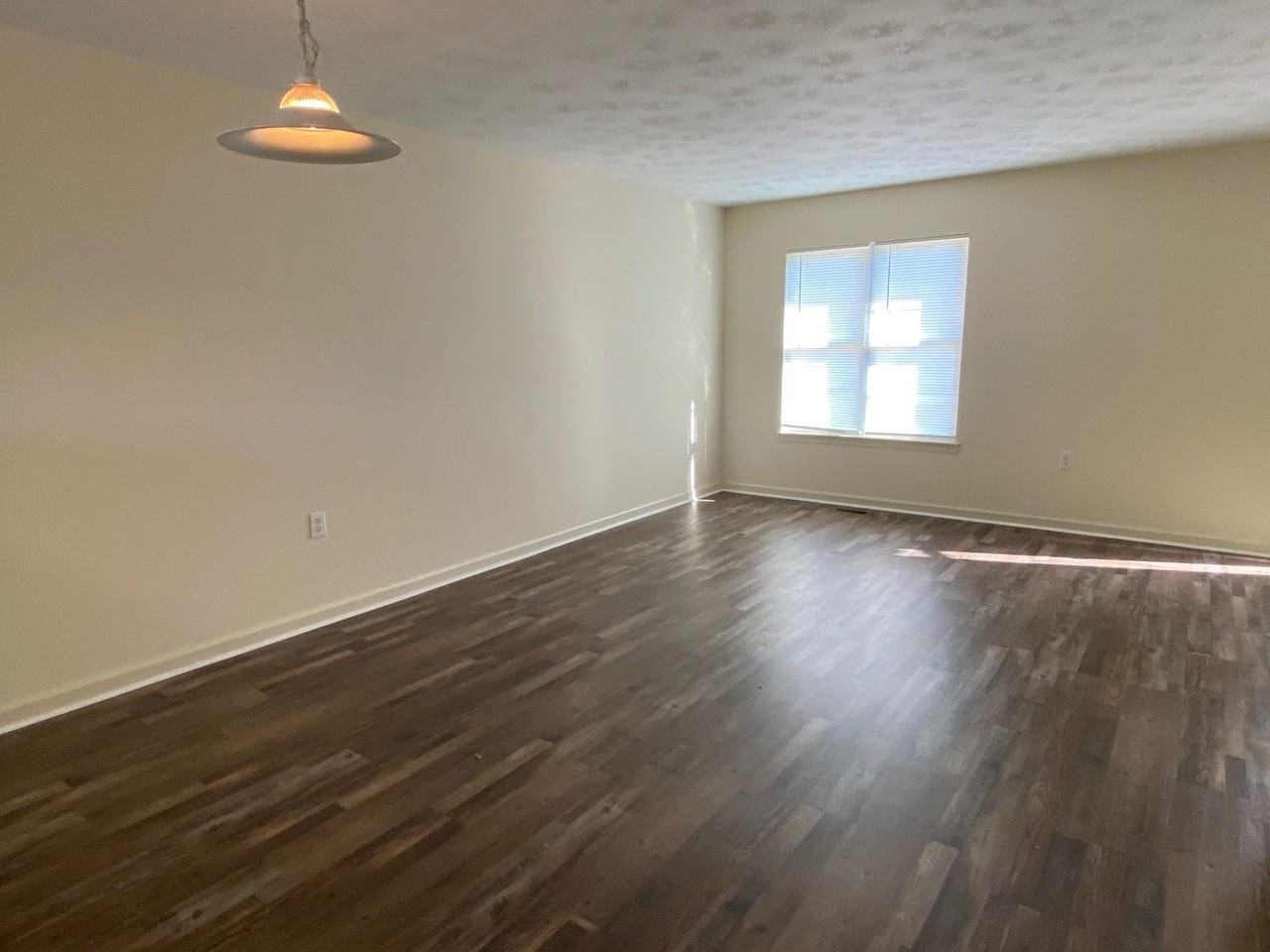 2450 Millwood Loop - Photo 4 of 17