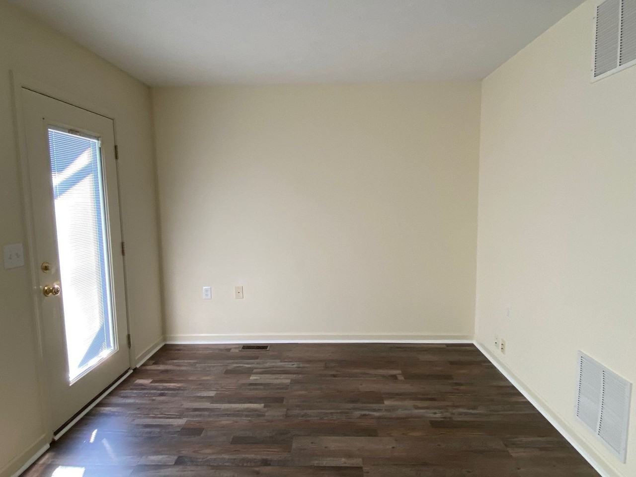 2450 Millwood Loop - Photo 5 of 17