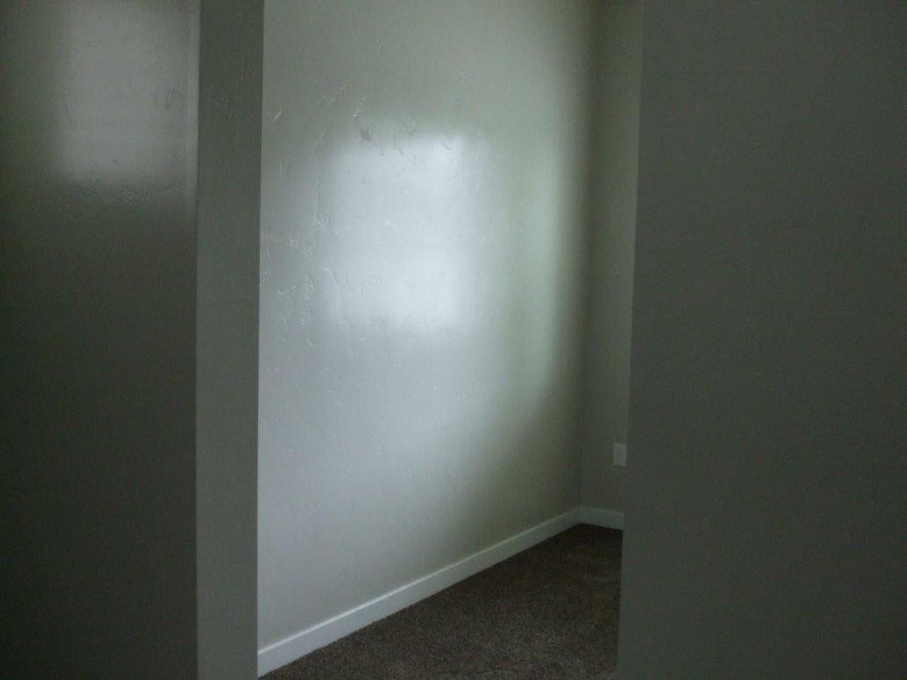 1715 W Woodington St - Photo 6 of 32