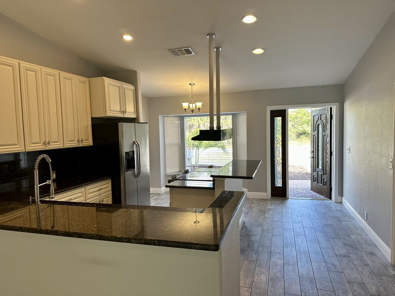 473 Flamingo Blvd #A - Photo 2 of 15