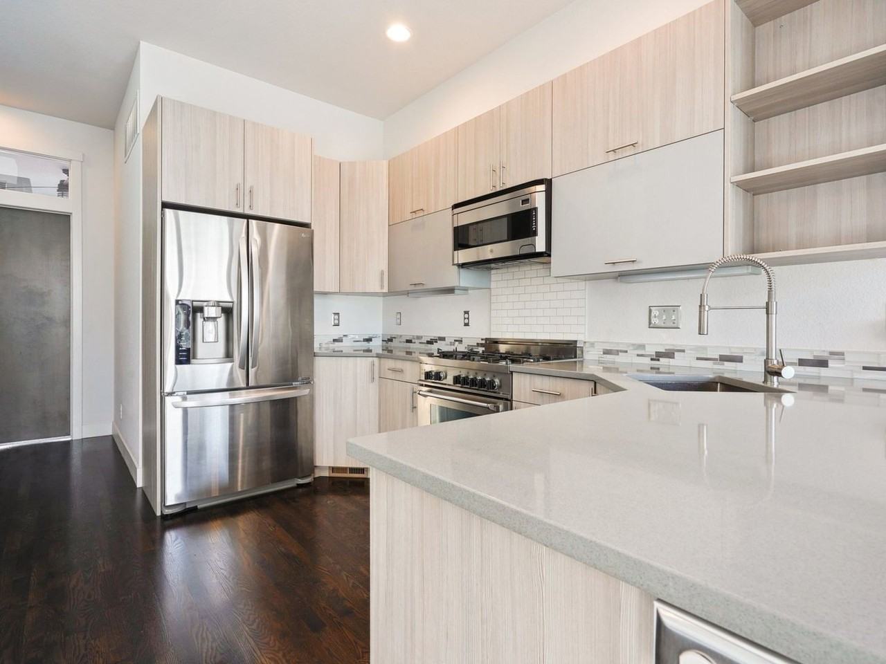 1030 W 37th Ave - Photo 6 of 27