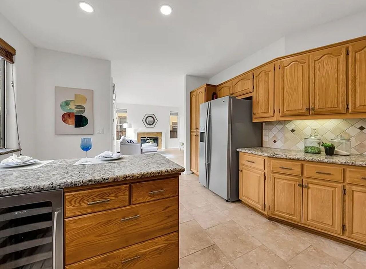 221 Victory Cir - Photo 7 of 28