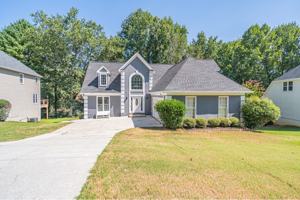 featured image of 1321 Yorktown Cir