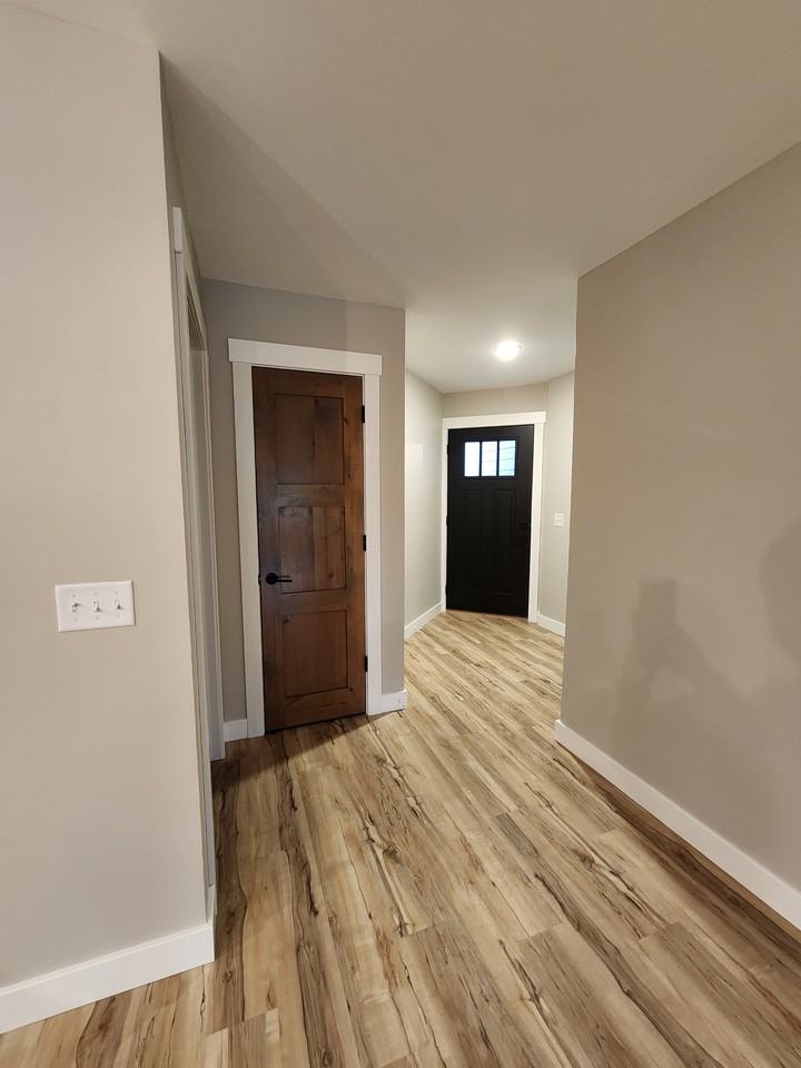 2317 Lake Rd - Photo 3 of 21