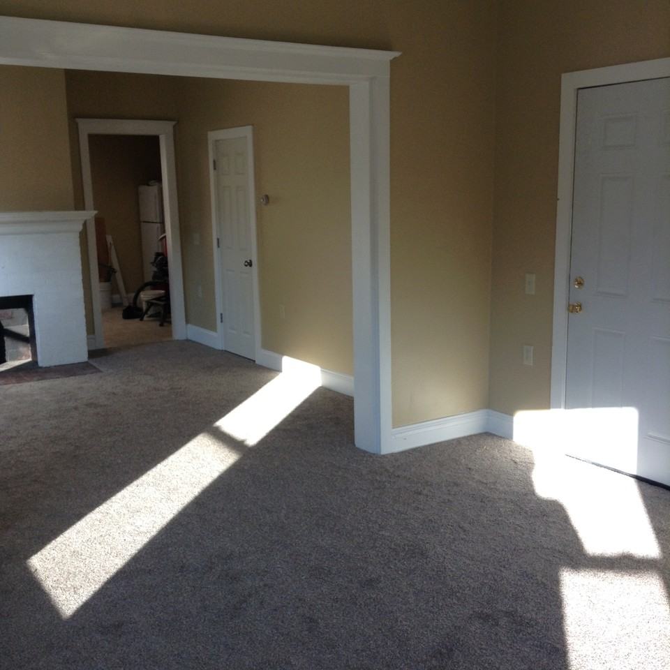 130 N 8th Ave E #1 - Photo 4 of 14