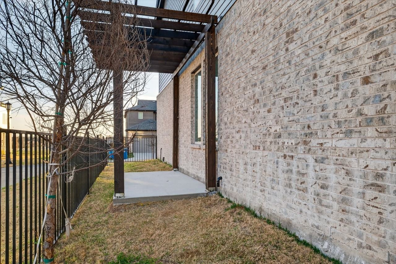 8901 Lowell St #NA - Photo 2 of 26