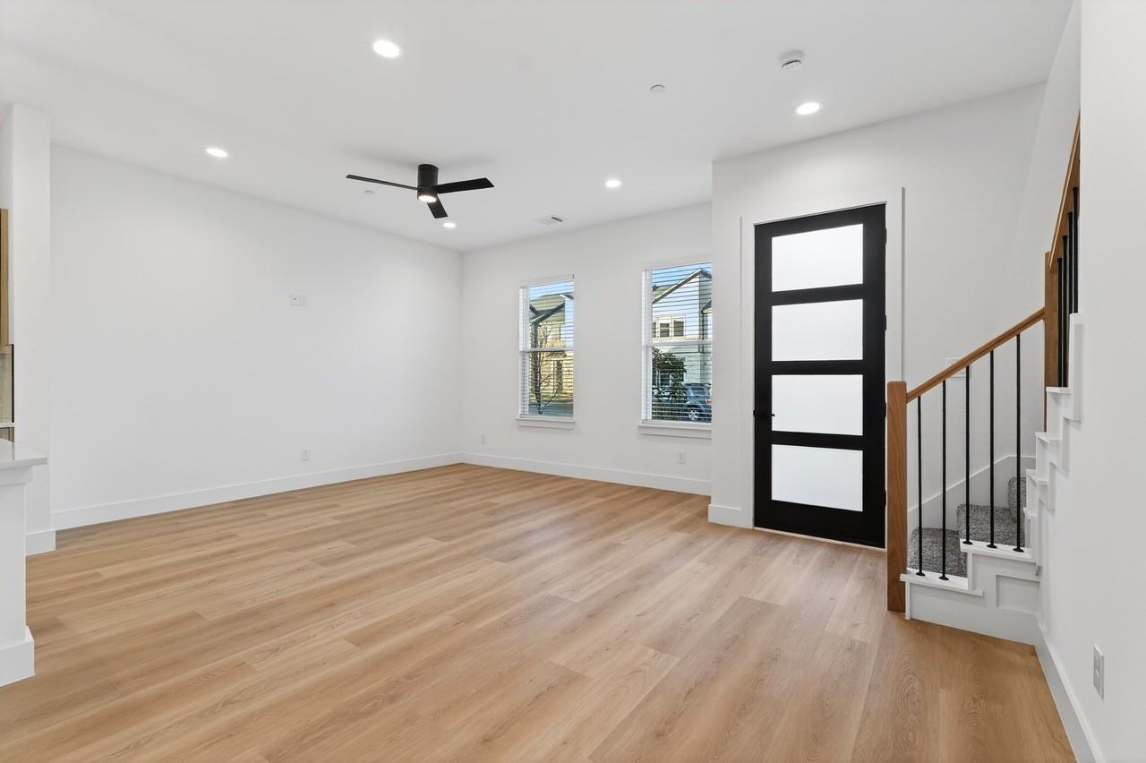 8901 Lowell St #NA - Photo 7 of 26