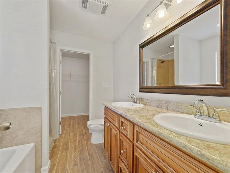 119 Davis St #NA - Photo 6 of 15