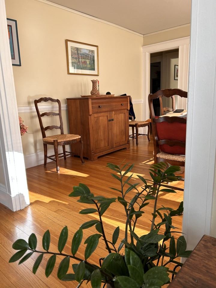 224 Albion St #1 - Photo 3 of 7