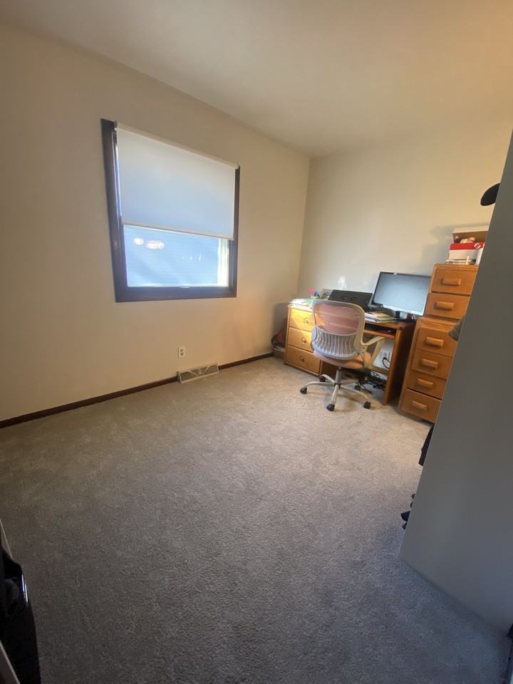 4028 S 43rd St #4030 - Photo 6 of 12